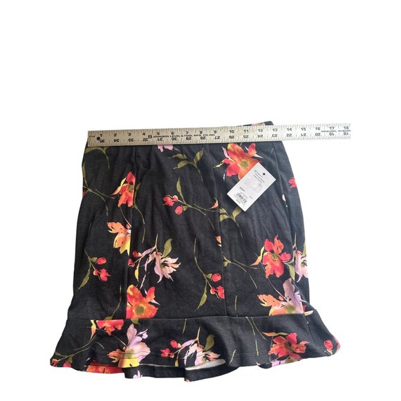 SO Juniors Gray & Orange Ruffled Hem Mini Skirt, Size Small - Picture 6 of 7